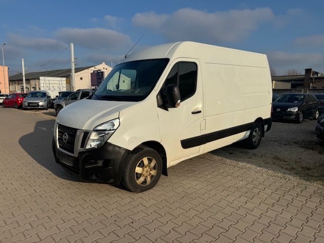 Nissan NV400 258.000 km 5.490 &euro; Halle 06118