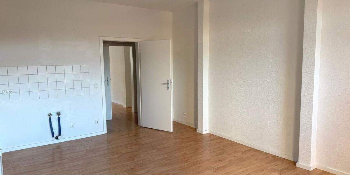 Etagenwohnung Torgau - 4 Zimmer, 128 m&sup2;, 897&euro; | Angebot:25770049