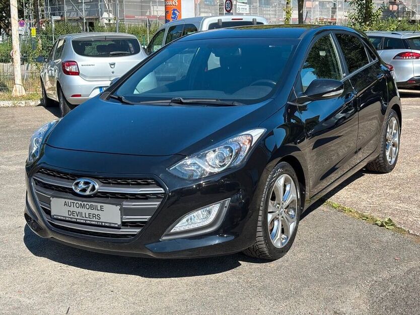 i30