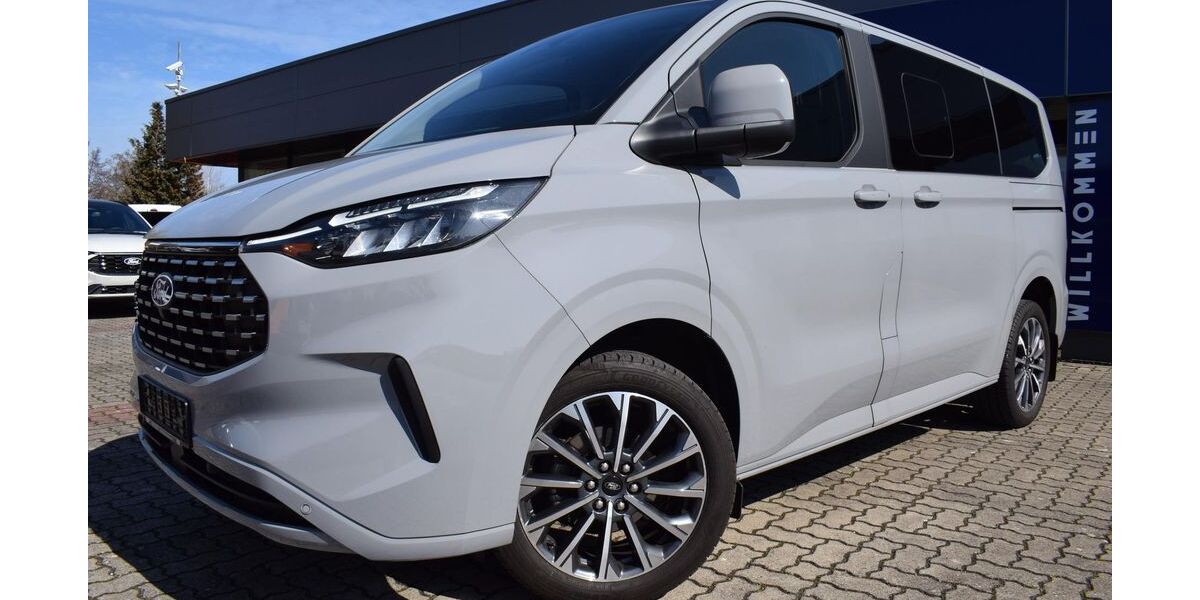 Ford Tourneo Custom 17.562 km 47.990 &euro; Sangerhausen 06526