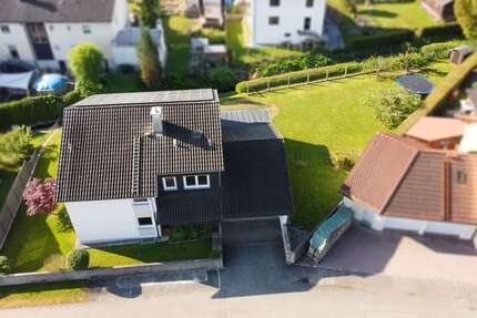 Haus Neuötting - 8 Zimmer, 229 m&sup2;, 660.000&euro; | Angebot:26528678