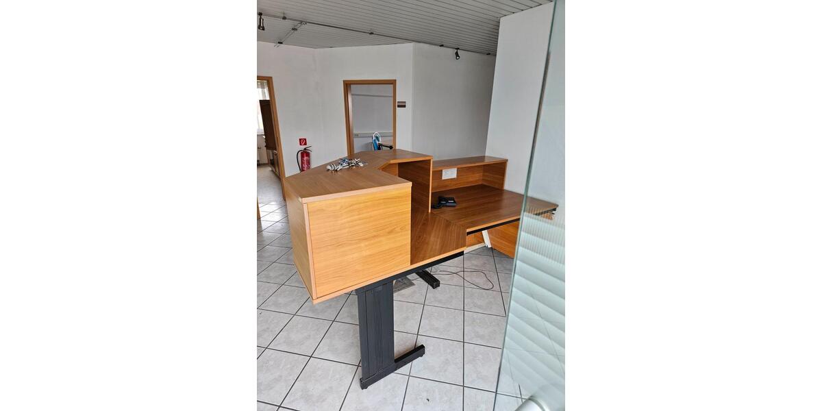 Gewerbeobjekt Bitterfeld-Wolfen Wolfen - 1.350&euro; | Angebot:25172244