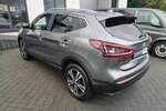 Nissan Qashqai N-Connecta NAVI PANO. Kamera 360° 129.421 km 11.990 &euro; Löhne 32584