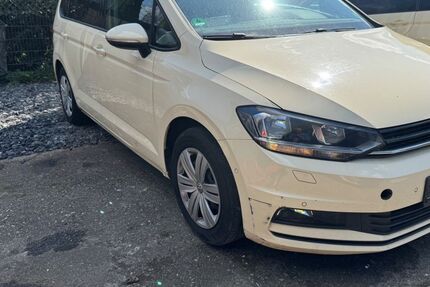 VW Touran 510.000 km 4.900 &euro; Unna 59425