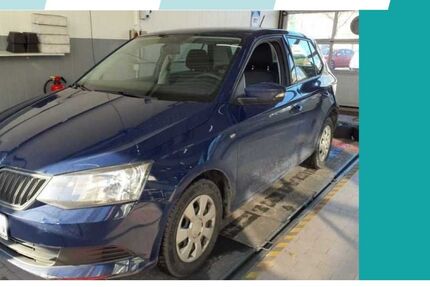 Skoda Fabia 17.703 km 10.890 &euro; Herrenberg 71083