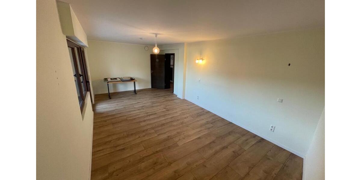 Maisonettenwohnung Euskirchen - 4 Zimmer, 158 m&sup2;, 1.870&euro; | Angebot:25541277