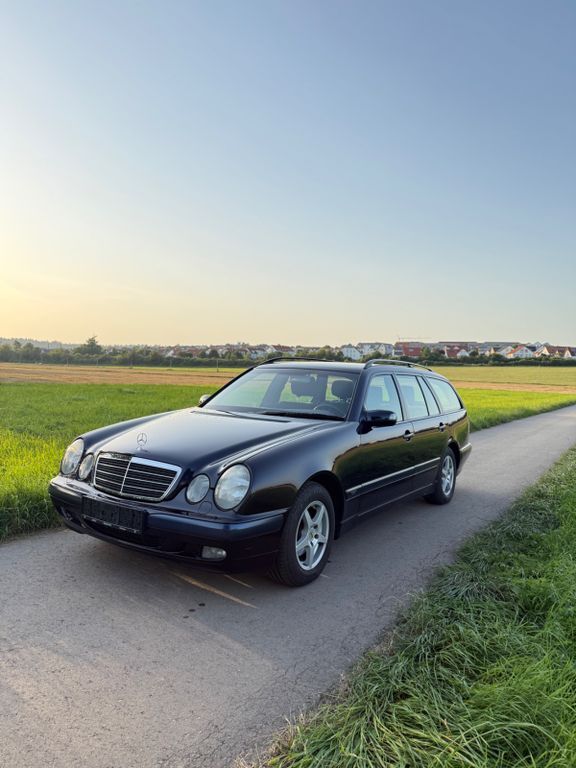 E 200