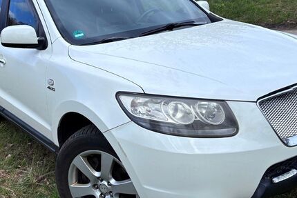 Hyundai SANTA FE 238.000 km 4.950 &euro; Kandern 79400