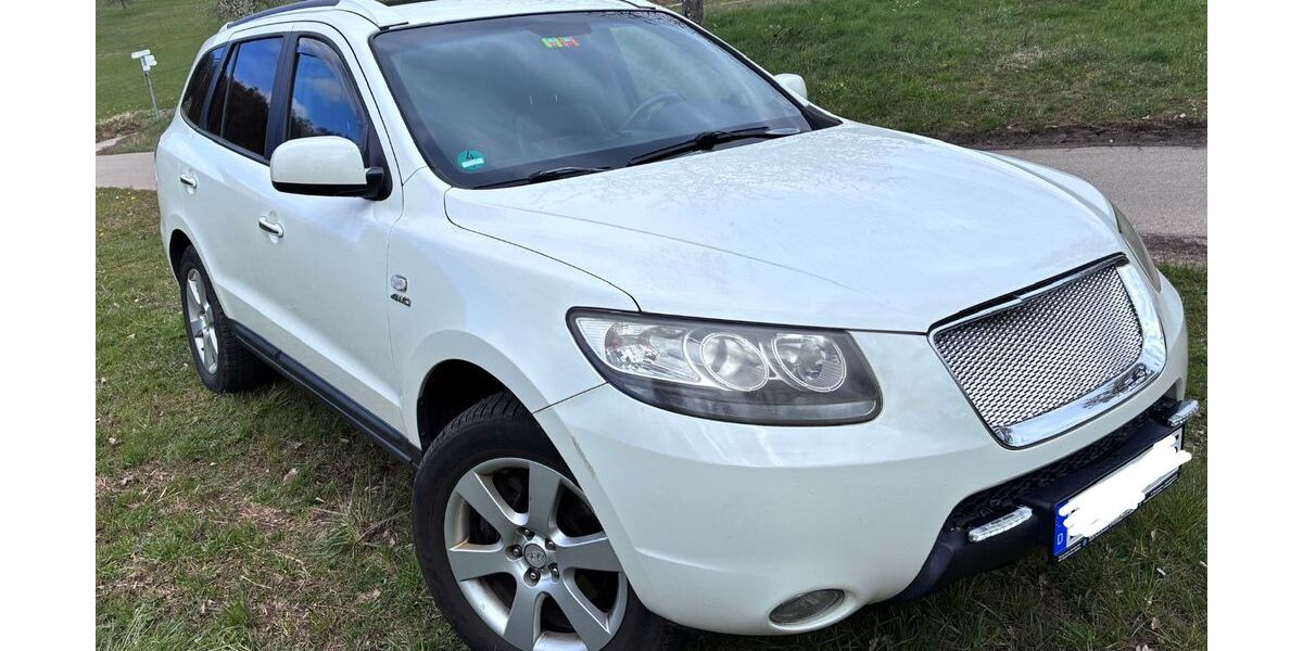 Hyundai SANTA FE 238.000 km 4.950 &euro; Kandern 79400