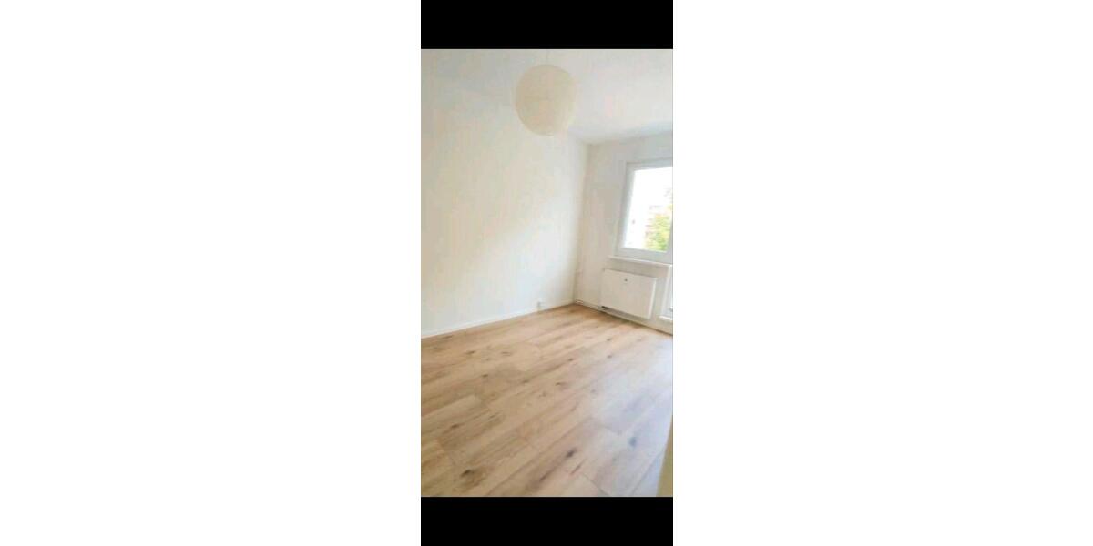 Wohnen auf Zeit Leipzig Südost - 3 Zimmer, 12 m&sup2;, 320&euro; | Angebot:26402160