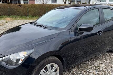 Mazda 2 108.000 km 3.900 &euro; Königsbrunn bei Augsburg 86343