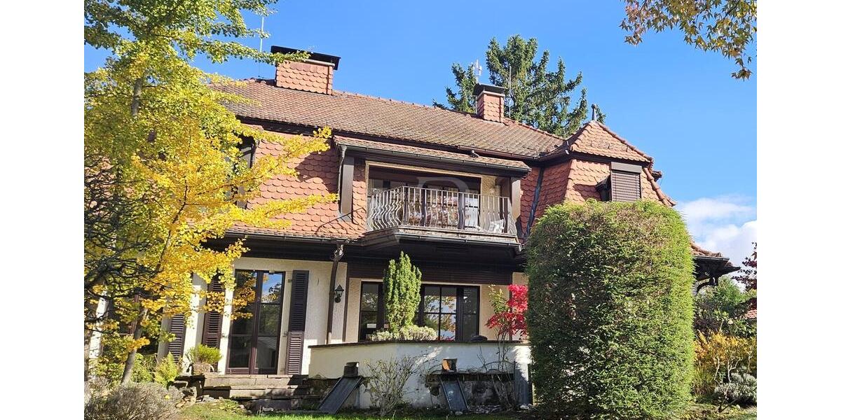 Einfamilienhaus Bad Homburg vor der Höhe Gonzenheim - 5 Zimmer, 227 m&sup2;, 3.900&euro; | Angebot:23393660