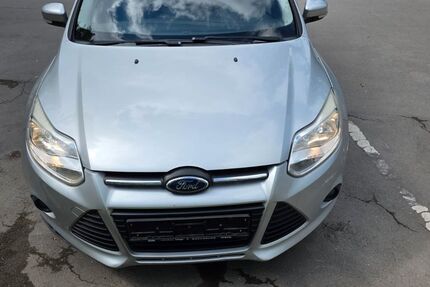 Ford Focus 158.000 km 4.250 &euro; Kalletal 32689