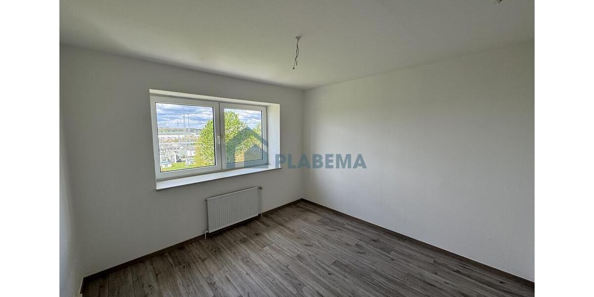 Etagenwohnung Lübz - 2 Zimmer, 49 m&sup2;, 445&euro; | Angebot:26148831