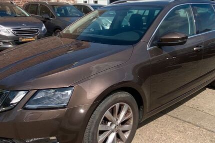 Skoda Octavia 61.000 km 15.990 &euro; Berlin-Lichtenberg 10365
