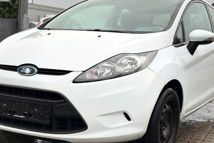 Ford Fiesta 174.999 km 2.499 € Bickenbach 64404
