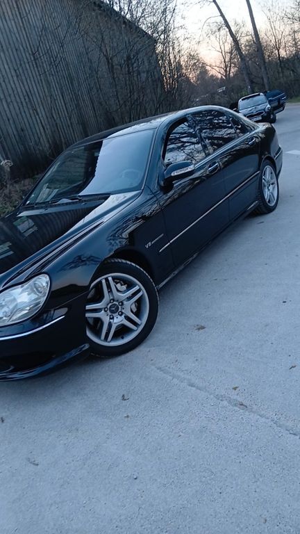 Mercedes-Benz S 55 140.600 km 20.000 € Steinbach am Wald 96361
