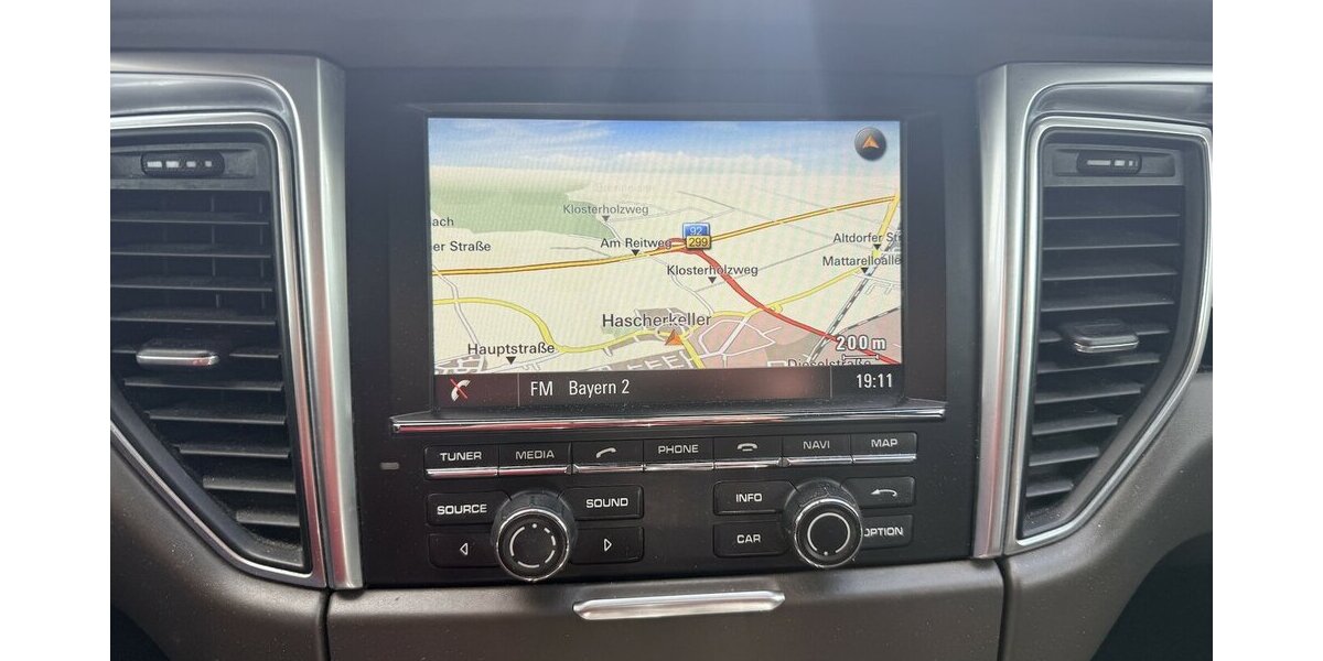 Porsche Macan S Diesel Panorama Standheizung LED AHK 188.100 km 17.700 &euro; Altdorf 84032