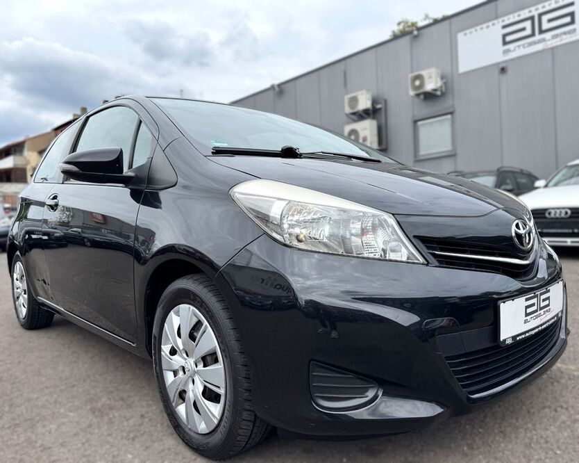 Yaris