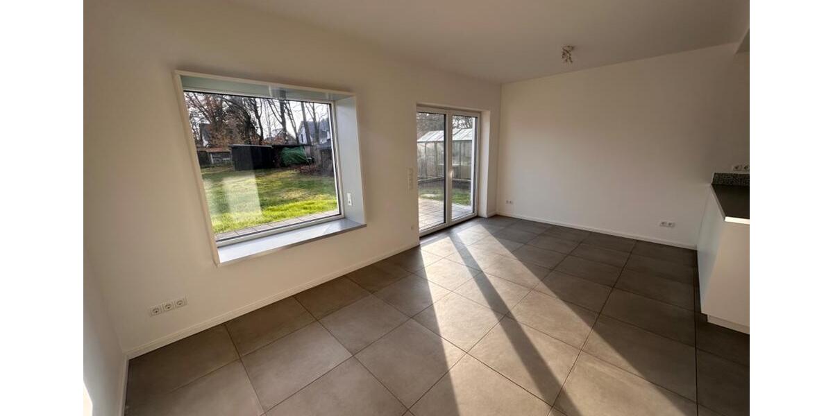 Etagenwohnung Brieselang - 4 Zimmer, 107 m&sup2;, 430.000&euro; | Angebot:25084066