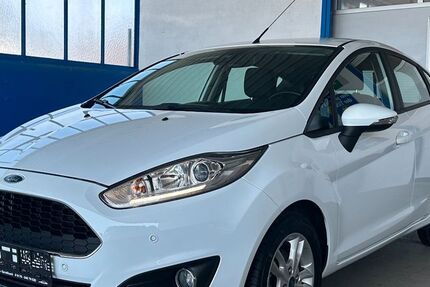 Ford Fiesta 30.000 km 8.380 &euro; Spraitbach 73565