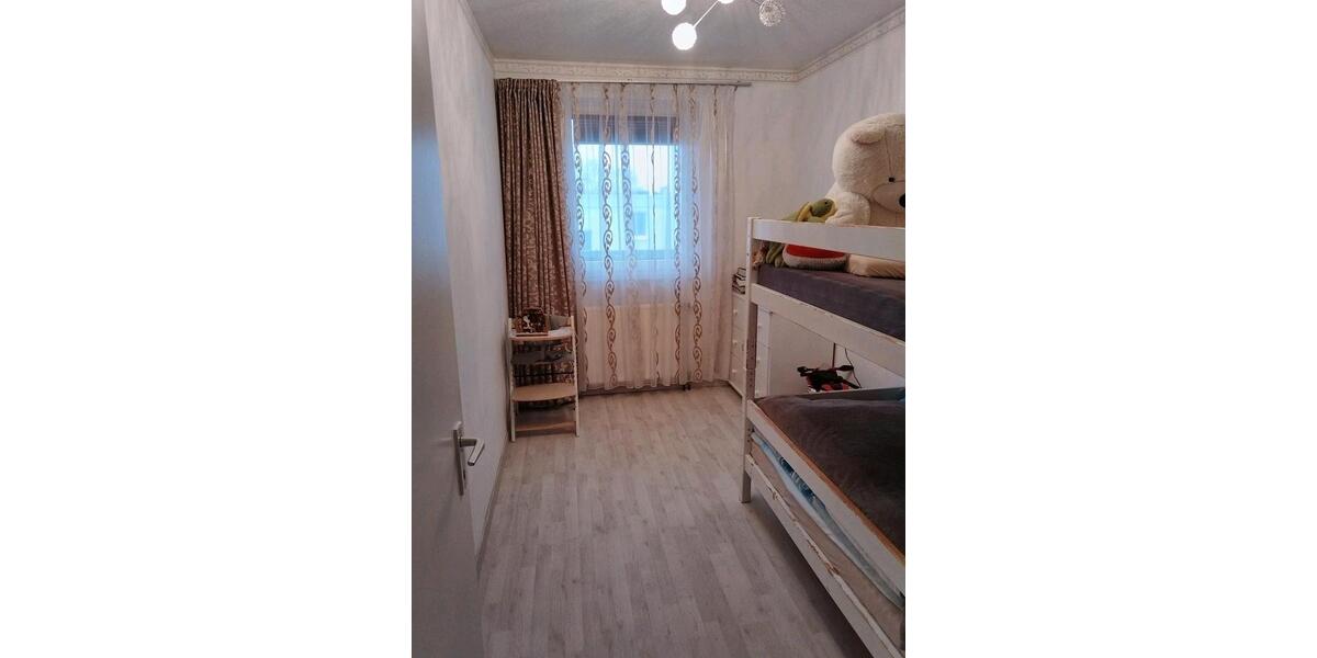 Etagenwohnung Paderborn Neuenbeken - 4 Zimmer, 81 m&sup2;, 190.000&euro; | Angebot:26056309
