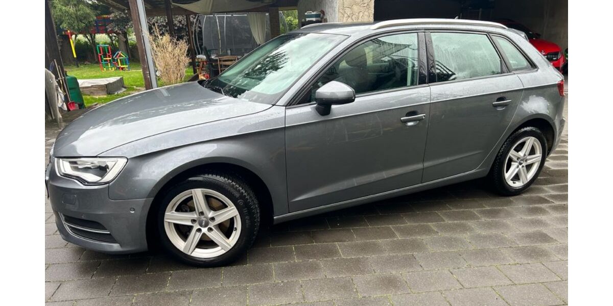 Audi A3 149.000 km 13.000 &euro; Hermannsburg 29320