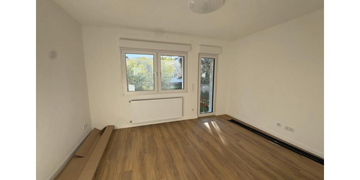 Doppelhaushälfte Gießen Anneröder Siedlung - 8 Zimmer, 135 m&sup2;, 2.000&euro; | Angebot:26327936