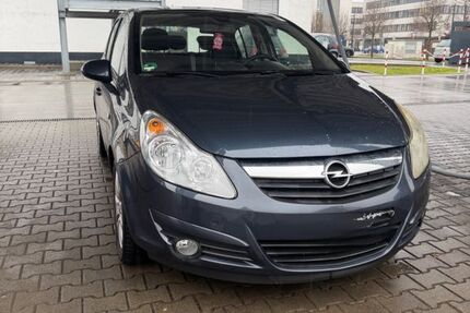 Opel Corsa 205.500 km 2.000 &euro; Freiburg 79117