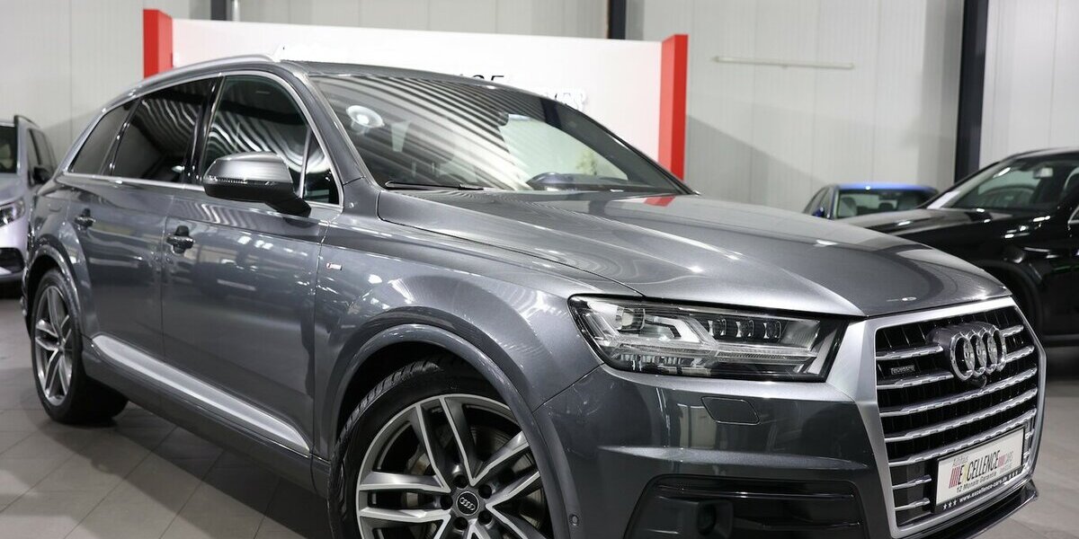 Audi Q7 3.0 TDI Q S-LINE SPORT PLUS / VOLLAUSSTATTUNG 159.000 km 33.777 &euro; Hamm 59077