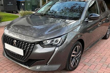 Peugeot 208 52.000 km 16.900 &euro; Hamburg 22523