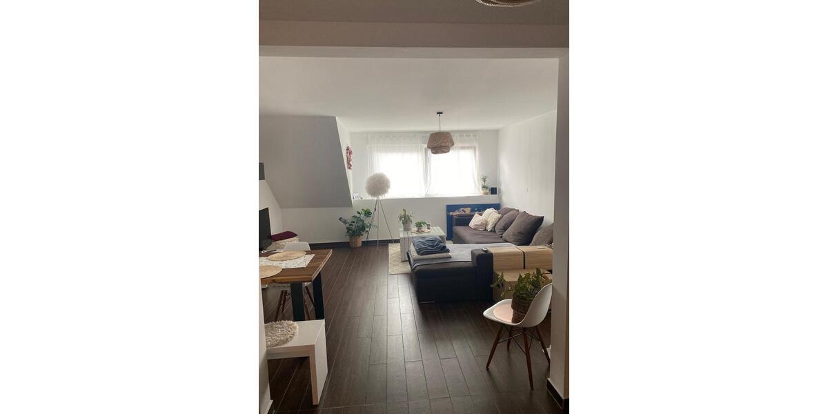 Maisonettenwohnung Aschaffenburg Österreicher Kolonie - 2 Zimmer, 70 m&sup2;, 1.100&euro; | Angebot:26653319