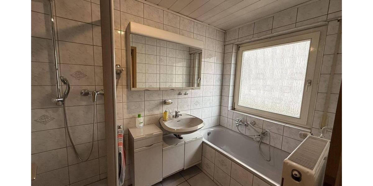 Einfamilienhaus Burladingen Starzeln - 5 Zimmer, 167 m&sup2;, 350.000&euro; | Angebot:26807390