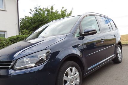 VW Touran 165.000 km 7.600 € Nidda 63667