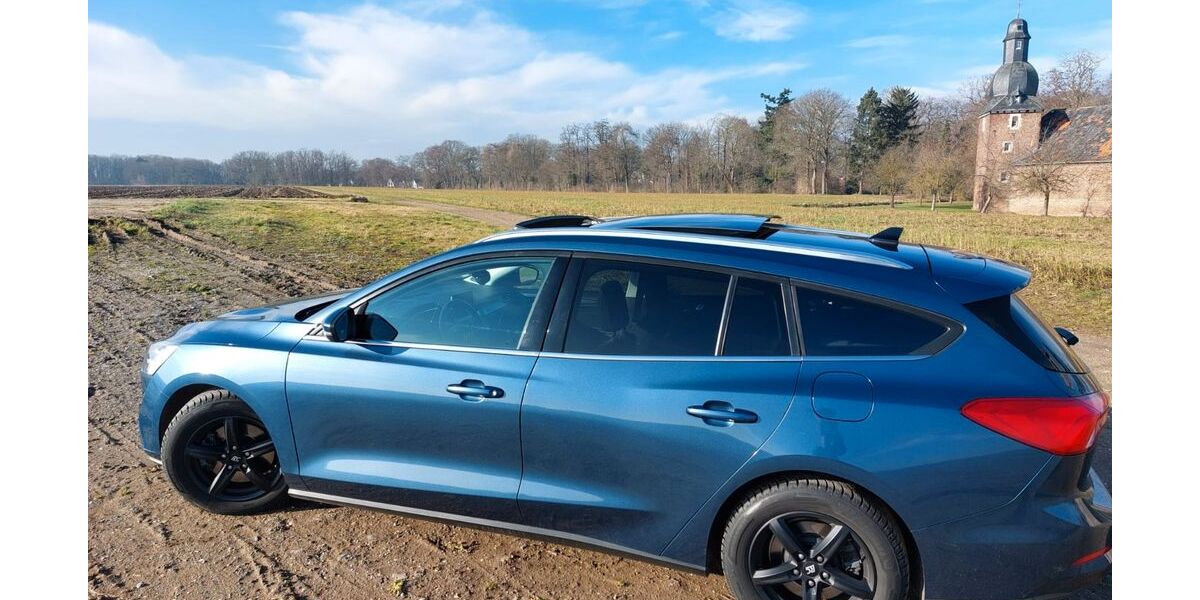 Ford Focus 110.000 km 12.500 &euro; Kerpen 50171