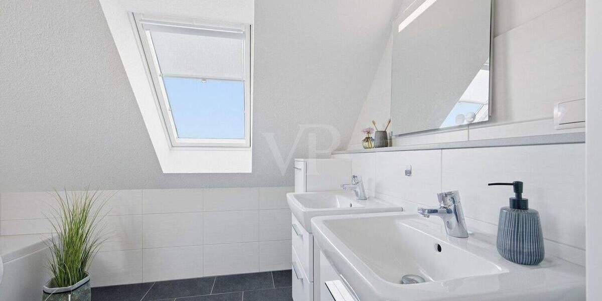 Etagenwohnung Wilhelmshaven Neuengroden - 4 Zimmer, 97 m&sup2;, 229.000&euro; | Angebot:25772323