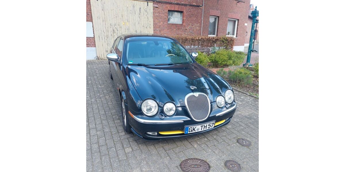 Jaguar S-Type 289.036 km 9.000 &euro; Gangelt 52538
