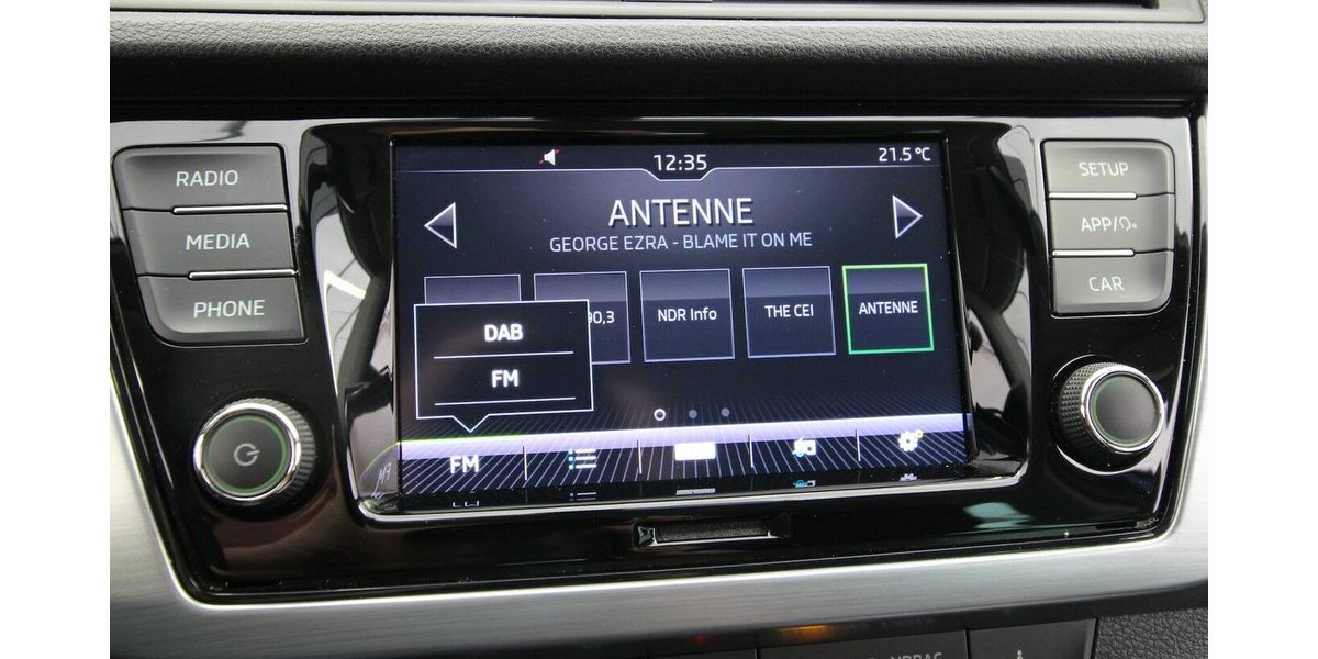 Skoda Fabia Combi TSI Ambition Plus KAMERA+SITZHEIZUNG 60.997 km 15.900 &euro; Hagenow 19230