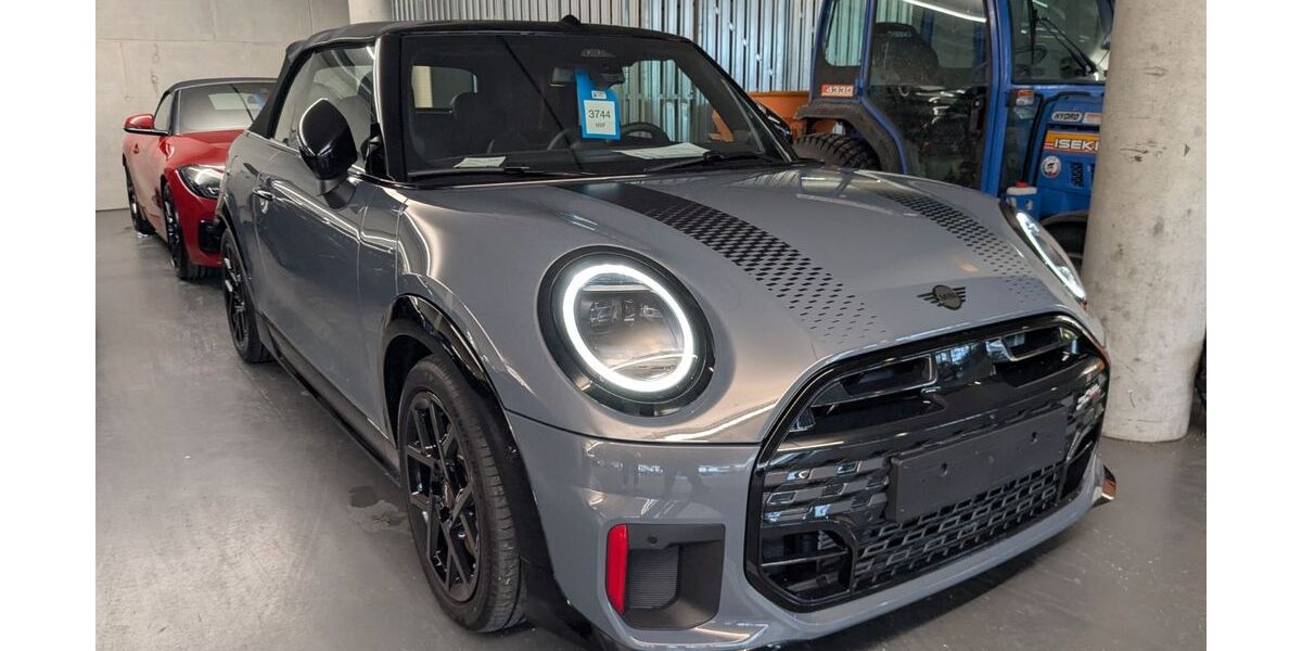 Mini John Cooper Works Cabrio 5.000 km 41.600 &euro; Ingolstadt 85053