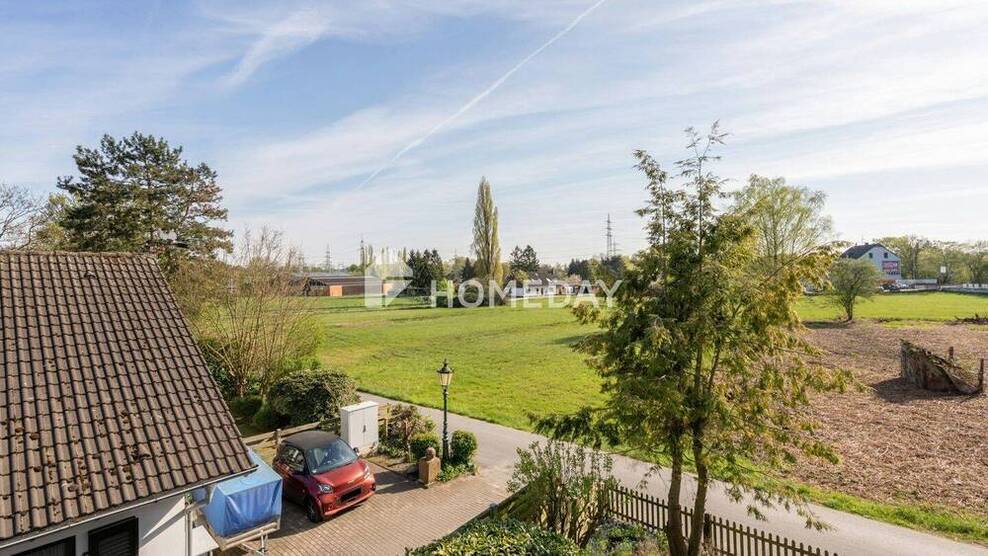 Großzügiges EFH mit EinliegerWohnung, traumhaftem Grundstück & vielseitigem Nutzungspotenzial
