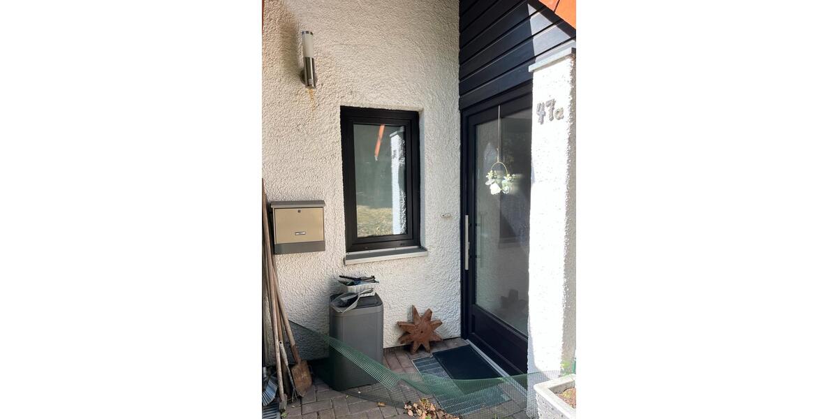 Reihenhaus im Grünen Klima Kamin neue Heizung 3 zimmer