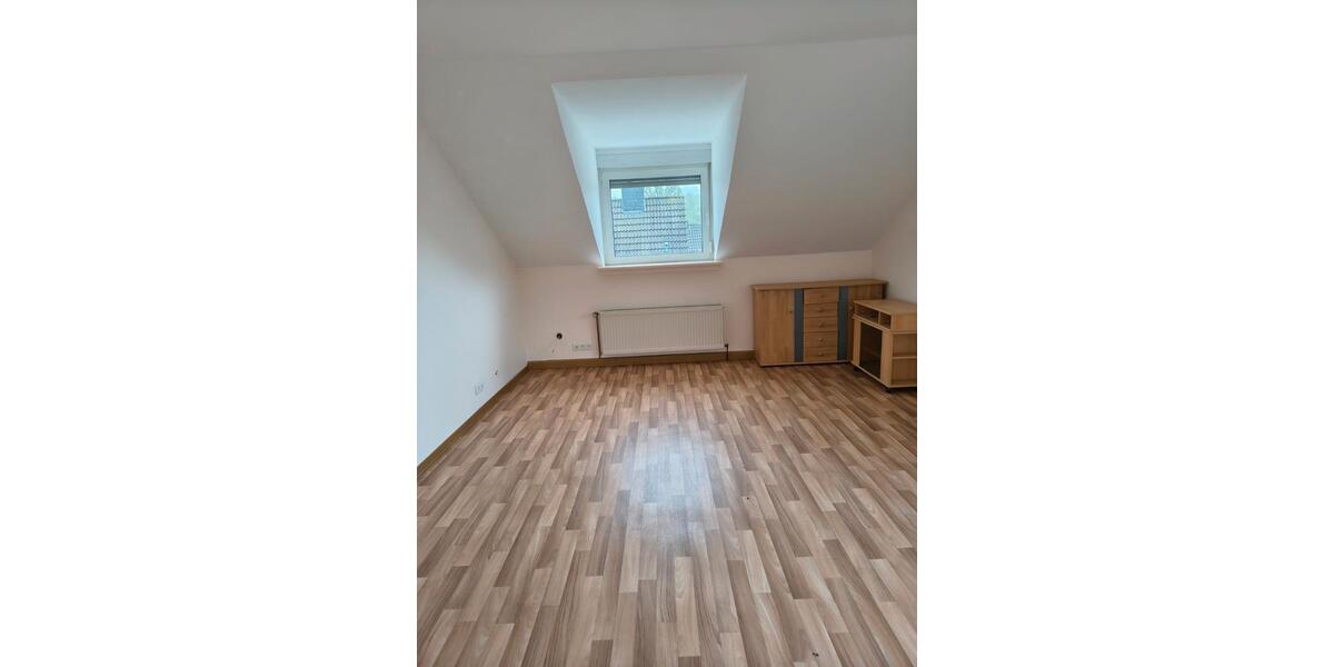 Etagenwohnung Neustadt am Rübenberge - 4 Zimmer, 96 m&sup2;, 178.200&euro; | Angebot:27426828