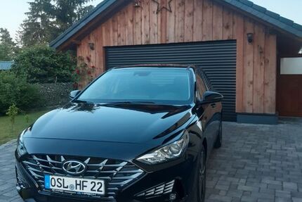 Hyundai i30 49.000 km 16.900 &euro; Großräschen 01983