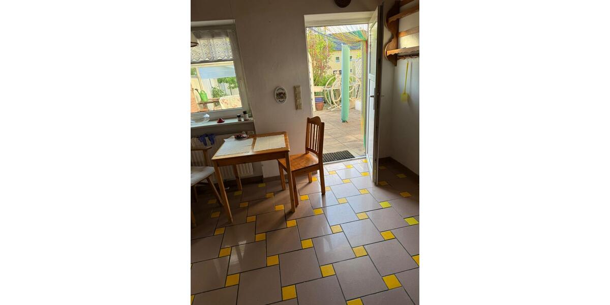 Reihenhaus Triftern - 5 Zimmer, 126 m&sup2;, 179.000&euro; | Angebot:26775928