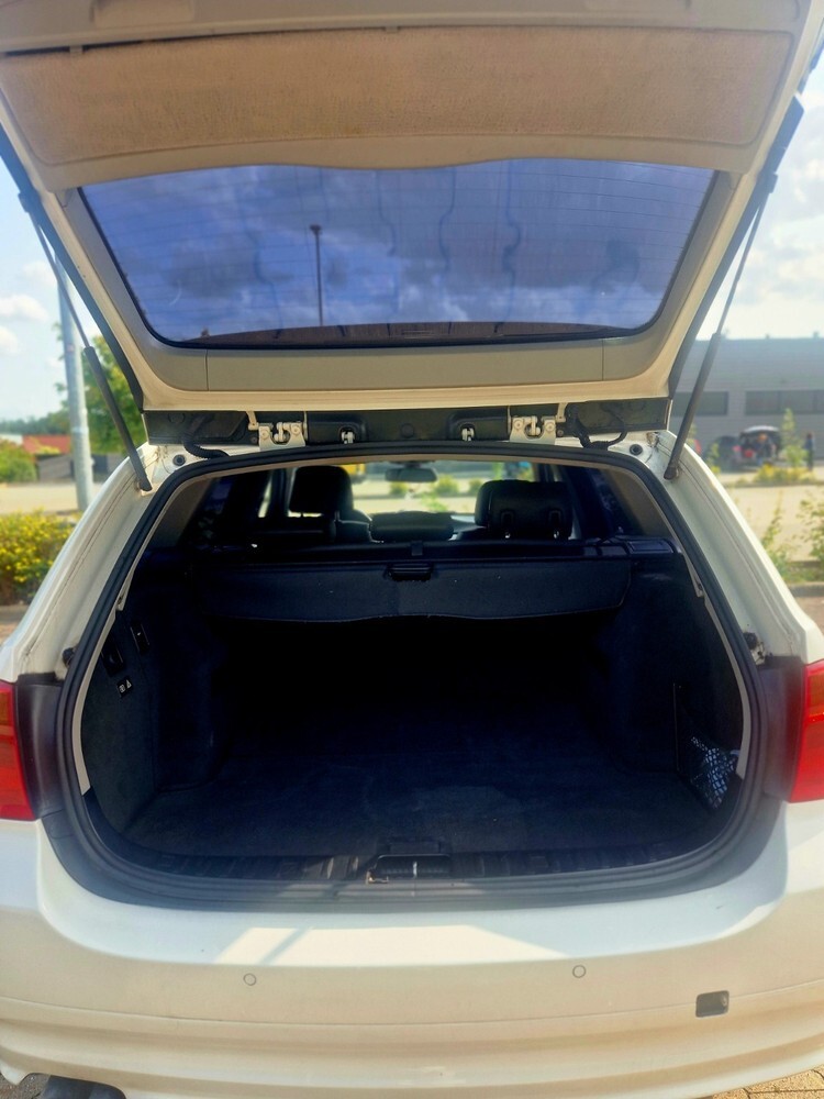 BMW 3er Touring 254.000 km 5.500 € Hildesheim 31134