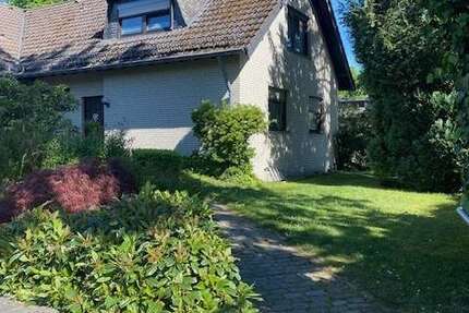 Haus Roetgen - 4 Zimmer, 160 m&sup2;, 1.400&euro; | Angebot:26446646