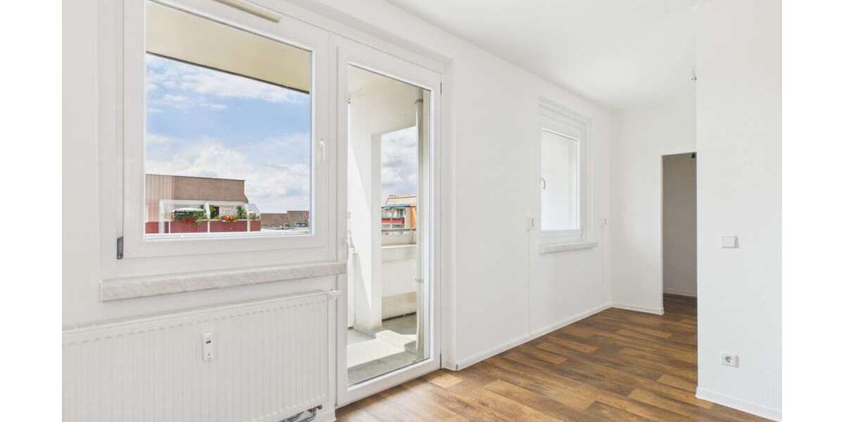 Etagenwohnung Chemnitz Sonnenberg - 4 Zimmer, 80 m&sup2;, 426&euro; | Angebot:27015810
