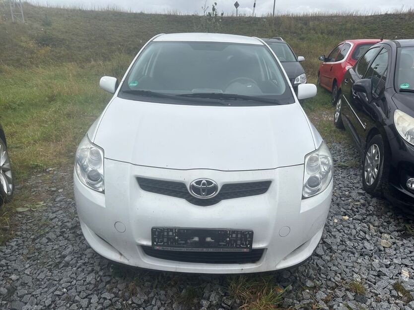 Toyota Auris 150.000 km 2.200 € Hutthurm 94116