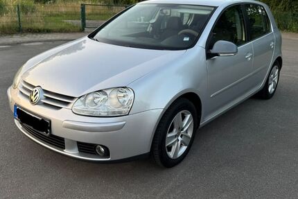 VW Golf 207.000 km 2.200 &euro; Westerkappeln 49492
