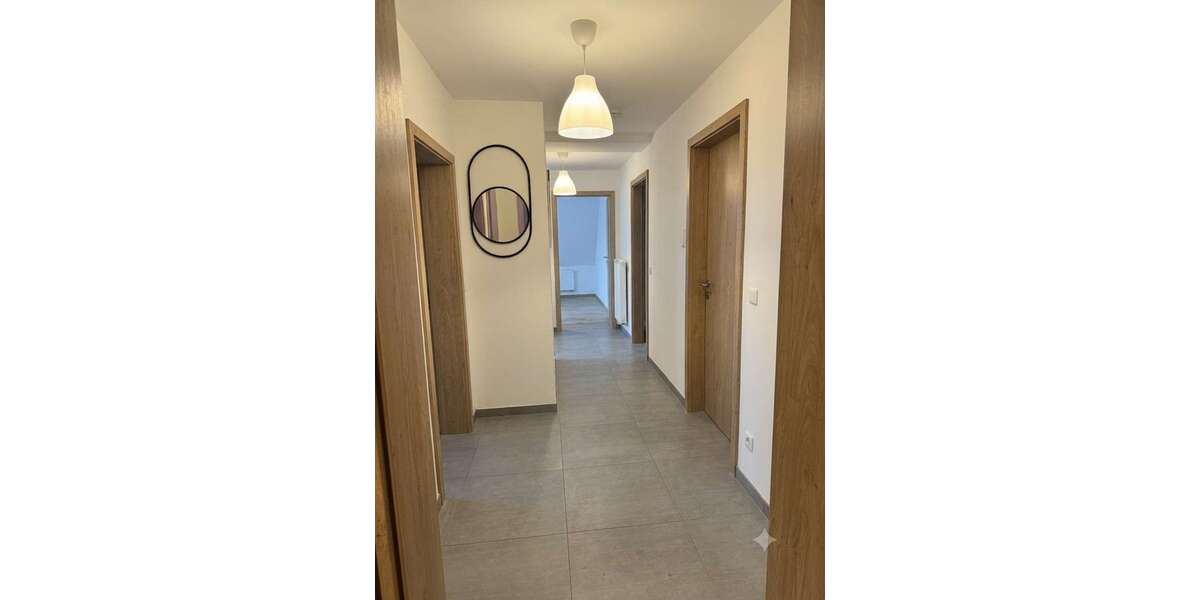 Etagenwohnung Nürnberg Großreuth hinter der Veste - 3 Zimmer, 94 m&sup2;, 1.270&euro; | Angebot:27116267